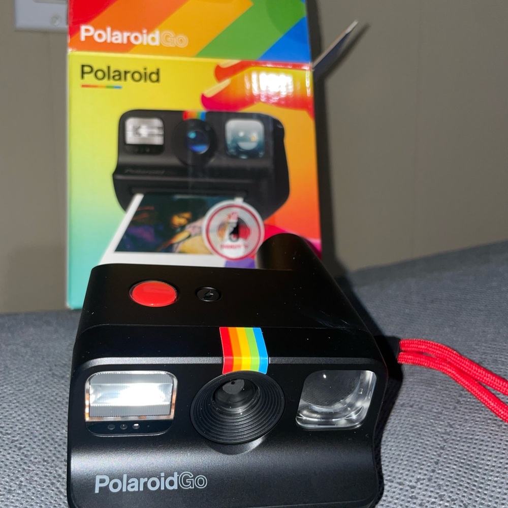 Polaroid Go Camera - Black with Rainbow Accent